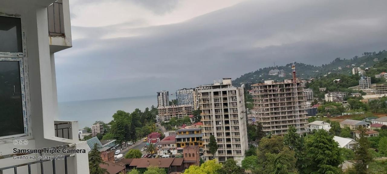 Студия Радуга У Моря Колхида Batumi Exterior photo